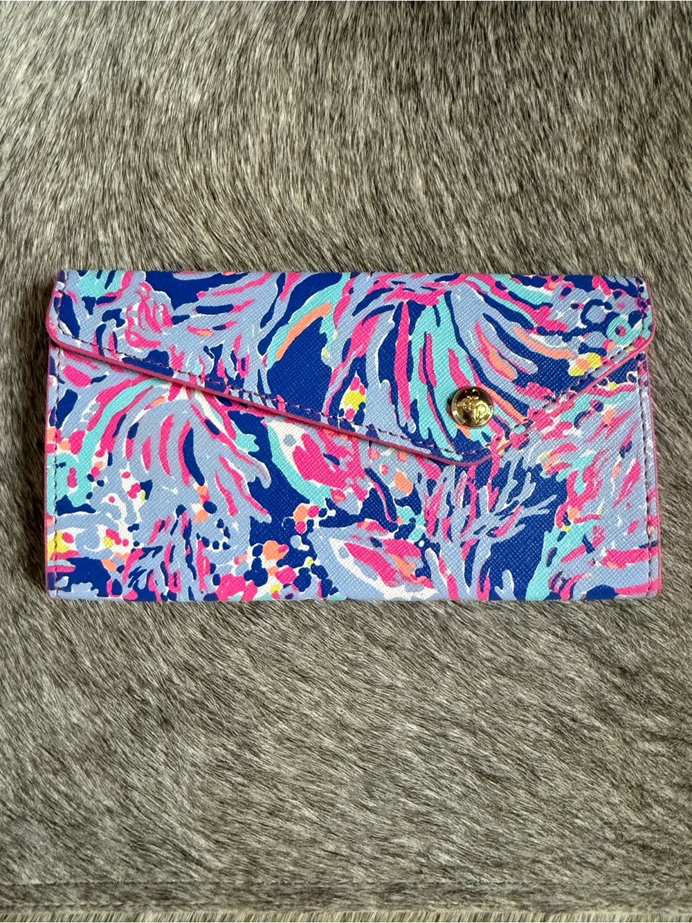 Lilly Pulitzer Triangular Collapsible Sunglass Case in Shrimply Chic